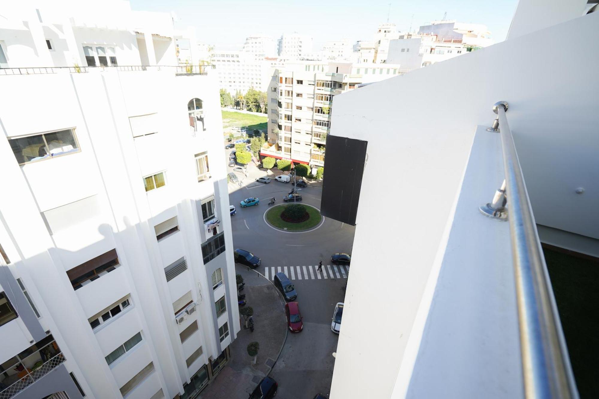 Appartement With Terasse 5 Min To Tanger Marina-Free Parking Eksteriør bilde
